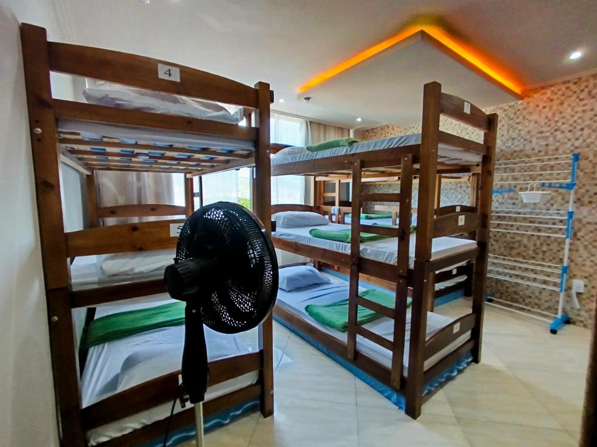 Hostel Casa Da Pedra 아라이알도카보 외부 사진