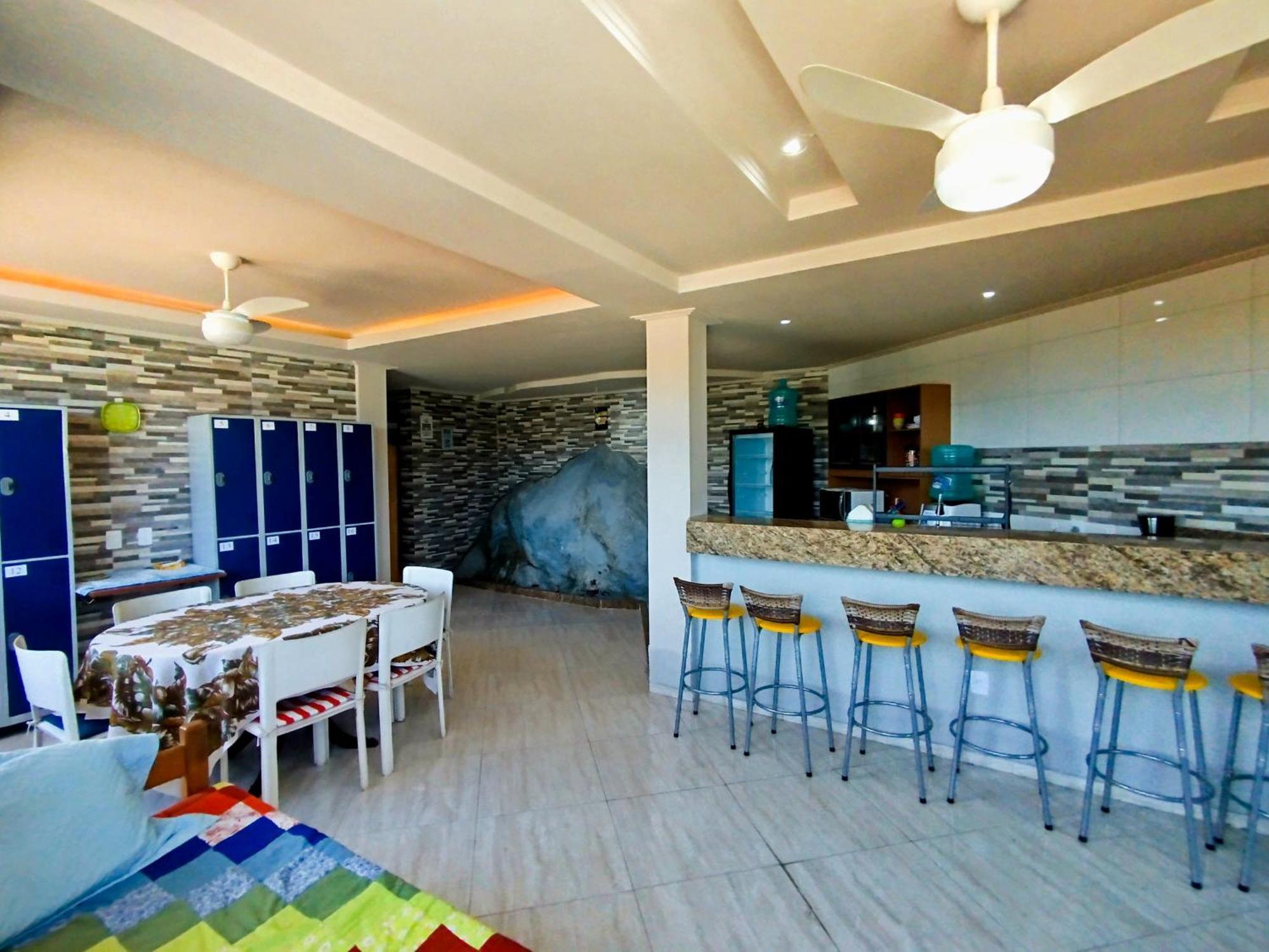 Hostel Casa Da Pedra 아라이알도카보 외부 사진